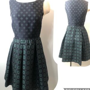 Max & Co Dress black and green floral Pleated Dress Size 2